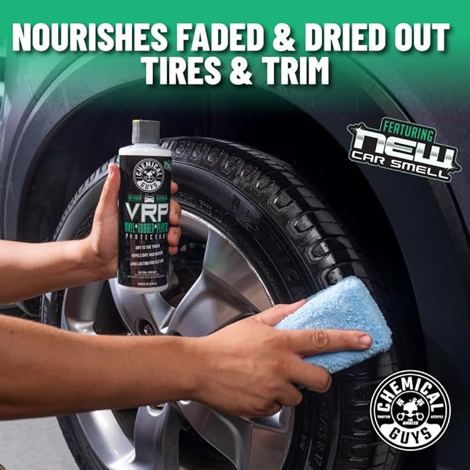 Chemical Guys Keep Your Car New Kit, Ideal for Cleaning and Detailing. Includes New Car Scented VRP, Total Interior, Air Freshener, and 3 Detailing Towels - 6 Piece Kit