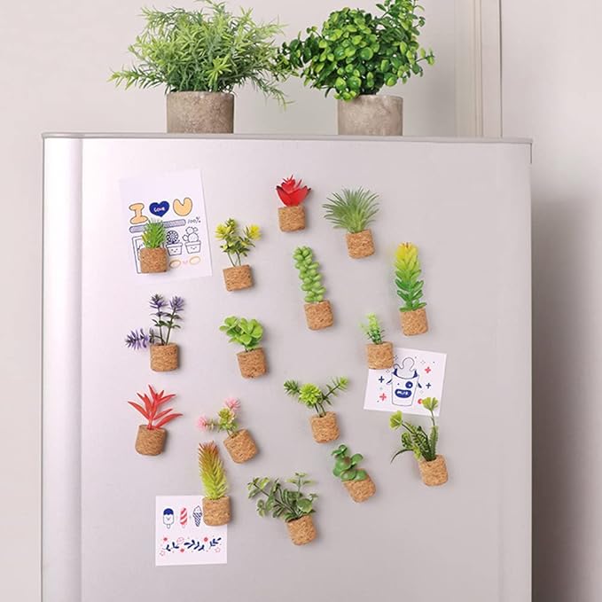 ZOSTLAND Rhinestone Car Decorative Clip,Car Air Fresheners,Metal Vent Clip,Bling Auto Air Vent,Personalized Automotive Interior Decoration Accessories,Auto Decor Gift for Women,Men(4pcs Green)