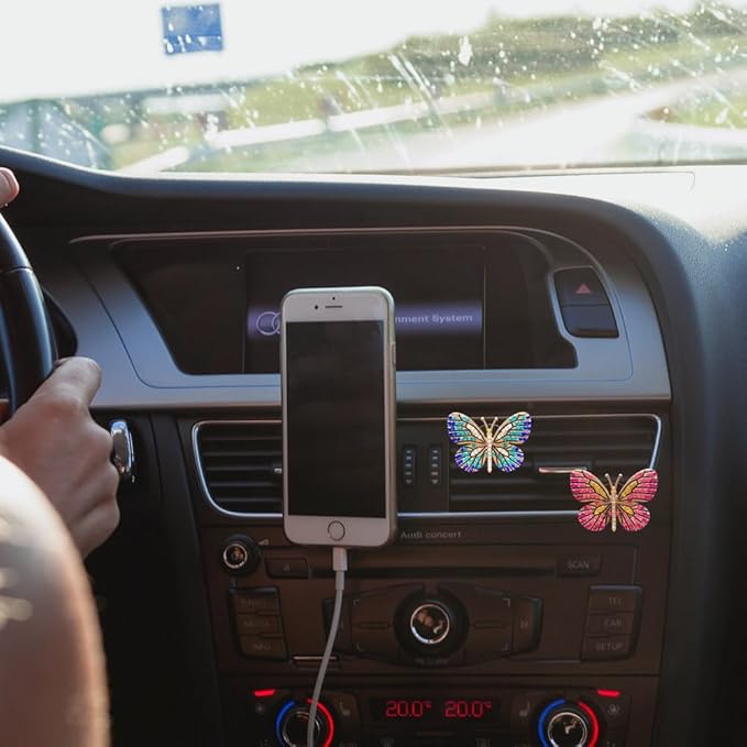 ZOSTLAND Rhinestone Car Decorative Clip,Car Air Fresheners,Metal Vent Clip,Bling Auto Air Vent,Personalized Automotive Interior Decoration Accessories,Auto Decor Gift for Women,Men(2pcs Butterfly)