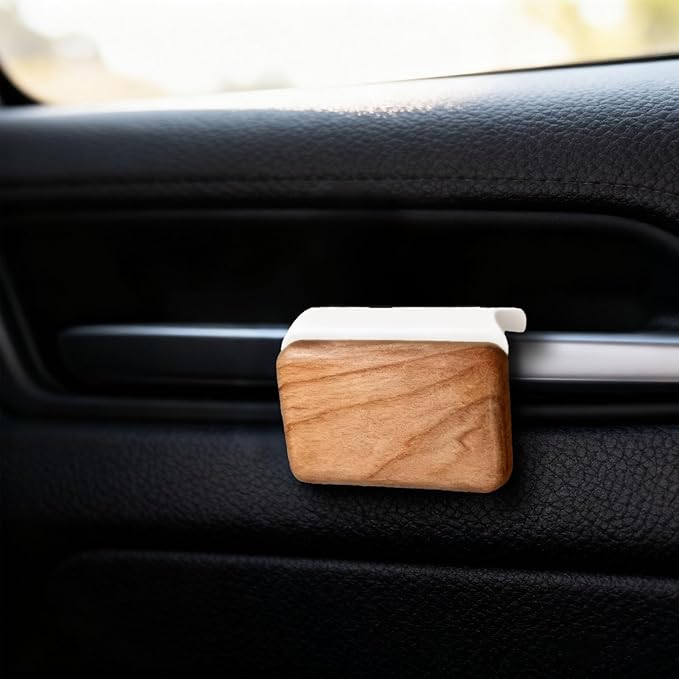 Essential Oils Automotive Accessory Car Interior Smell Eliminators Vehicle Scent Diffuser Car Sunvisor Clip Air Freshener Vent Mount