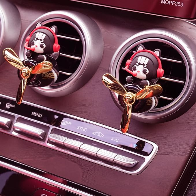 Pilot Car Air Freshener, Cute Cat Car Vent Clip Air Freshener with 4 Fragrant Tablets Automotive Air Outlet Fan Diffuser, Automotive Interiors Vent Decoration (Pilot Cat)