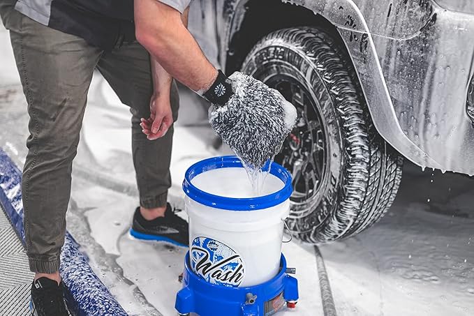 The Rag Company - The Cyclone Ultra Wash Mitt + Cyclone Ultra Wash Pad 6in x 8in Combo Pack - Microfiber Blend, Twist Loop Interior Liner Ideal for Foam, Soap + Bucket, & Rinseless Washing Methods