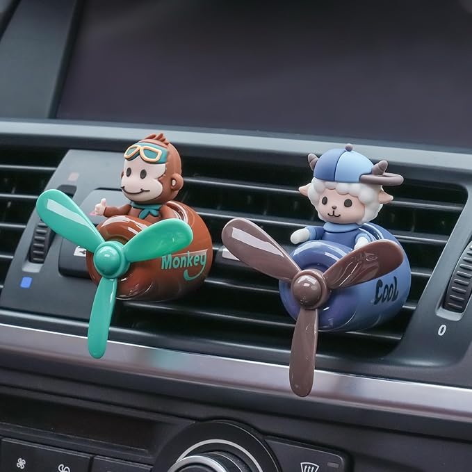 Pilot Car Air Freshener, Cute Sheep Car Vent Clip Air Freshener with 4 Fragrant Tablets Automotive Air Outlet Fan Diffuser, Automotive Interiors Vent Decoration (Pilot Sheep)