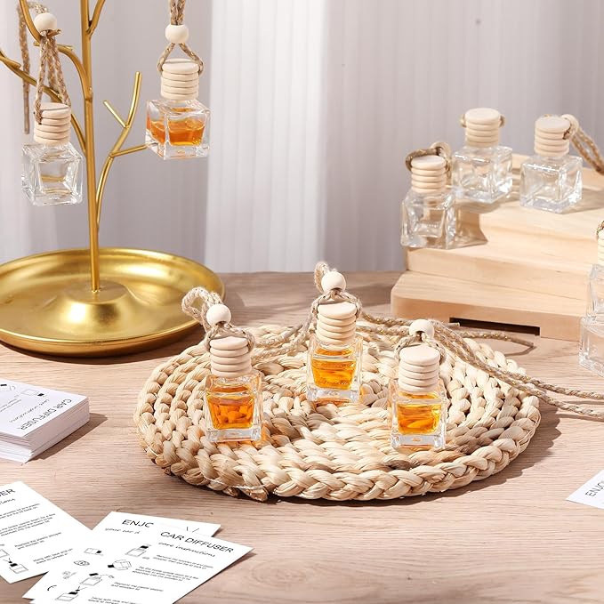 100 Sets Car Diffuser Bottles Empty Bulk Hanging Car Air Freshener Diffuser Bottles Glass Perfume Holder with Instruction Cards for Essential Oil Valentines Birthday Gifts (Square)