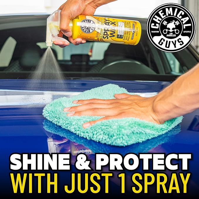 Chemical Guys Blazin' Banana Spray Wax, Natural Carnauba Gloss, Safe for Cars, Trucks, SUVs, RVs & More, Extra Large 32 fl oz