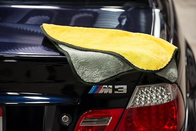 Chemical Guys MIC_1001 Microfiber Max 2-Faced Soft Touch Towel for Auto, Home, Kids, Pets & More (16 in. x 16 in.)